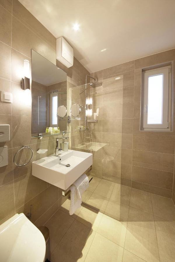 Olive Family Suites - Hotel & Resort Adria Ankaran Dış mekan fotoğraf