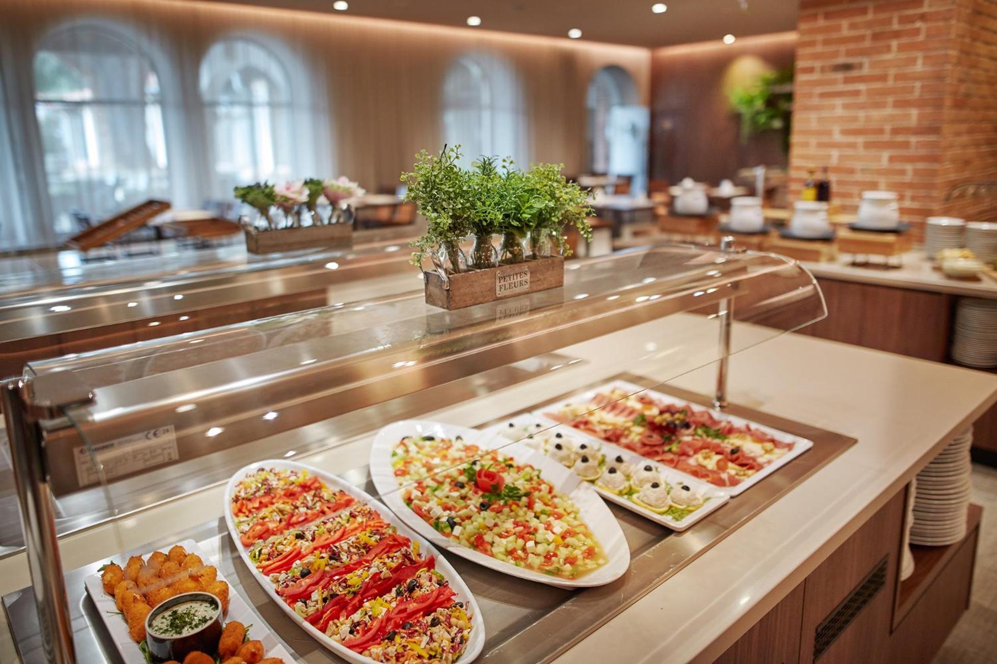 Olive Family Suites - Hotel & Resort Adria Ankaran Dış mekan fotoğraf